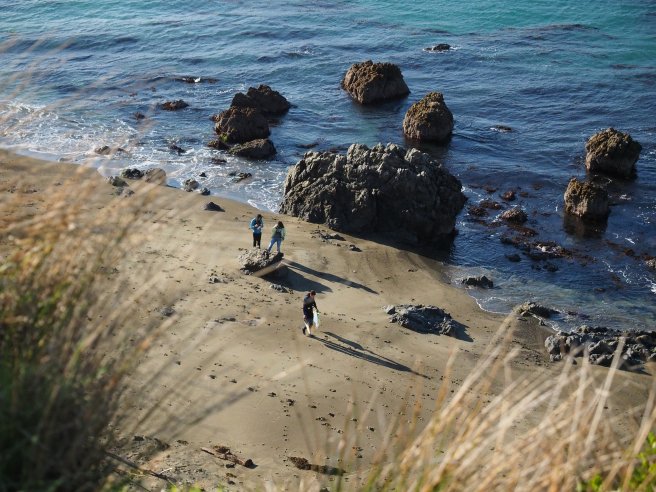 Looking down from the path to the Old Fort Dorset gun emplacements, Oruaiti Reserve